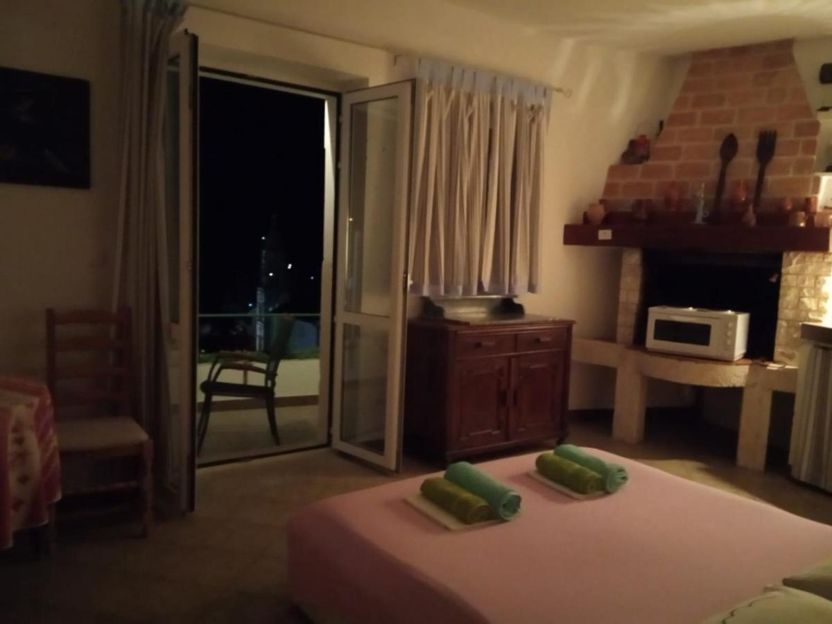Apartments Bocin Rosso Hvar Town Exterior foto