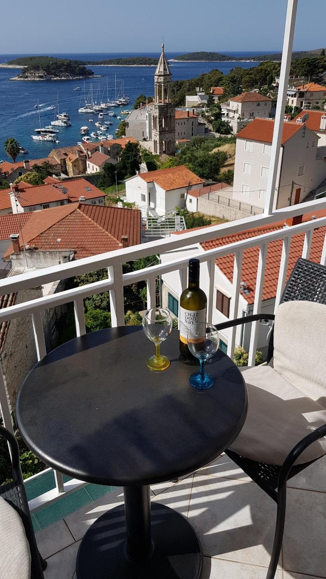 Apartments Bocin Rosso Hvar Town Exterior foto